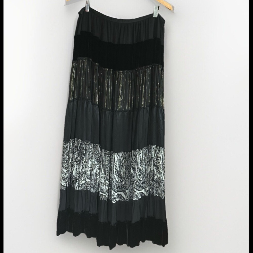 ❌SOLD ❌ BCBG Maxazria Women's Medium Maxi Tiered Gypsy Boho Skirt Silk Blend